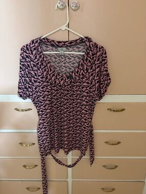 Worthington Pink and Black Abstract Tie-Waist Tunic Blouse
